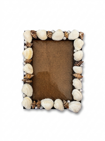 The Shell Edit Frame - Upload Your Own Photo